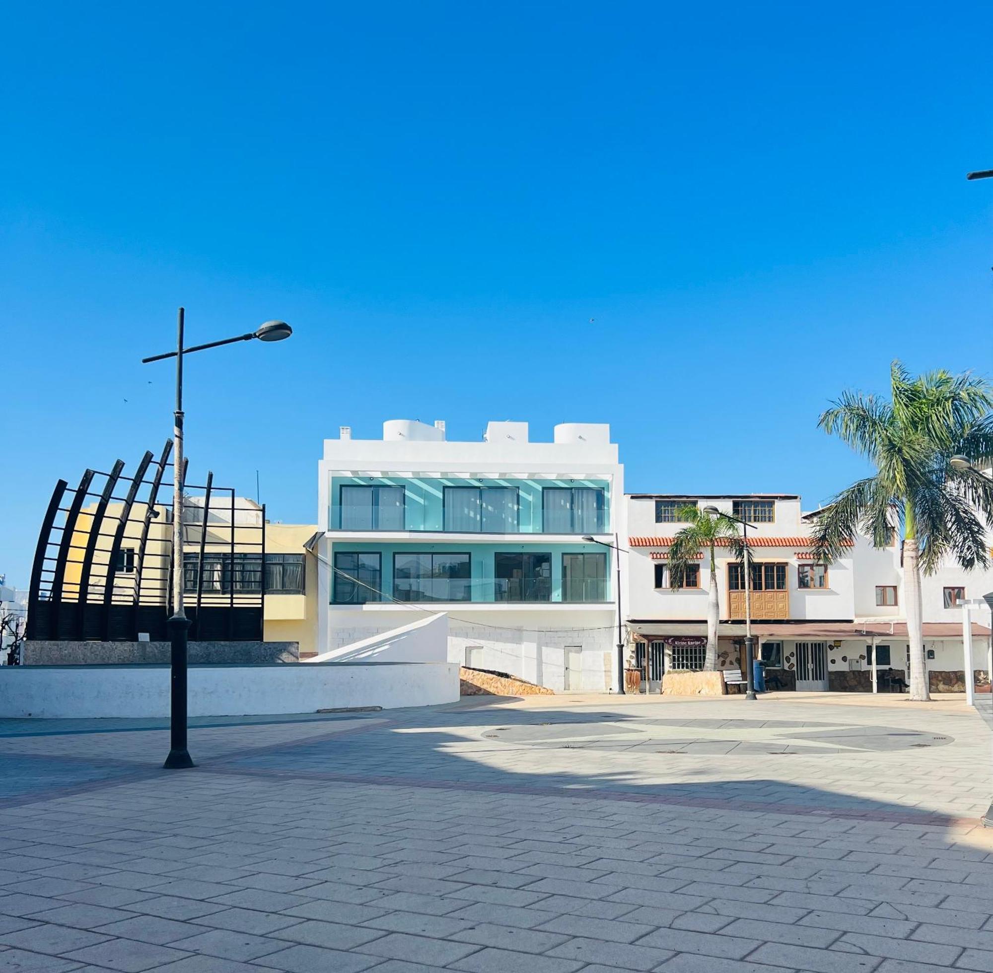 Golden Suite Plaza Corralejo Exterior photo